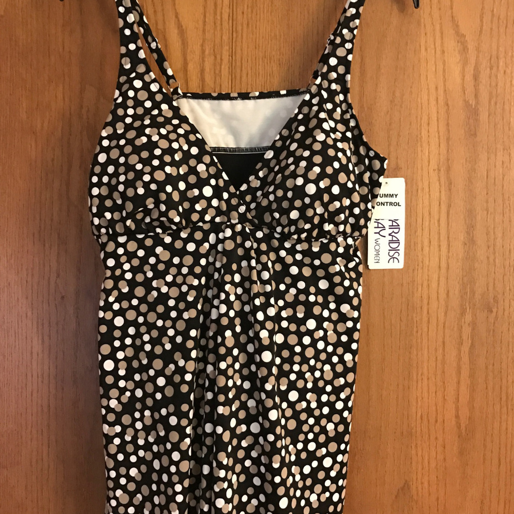 Paradise Bay swim suit NWT 20W